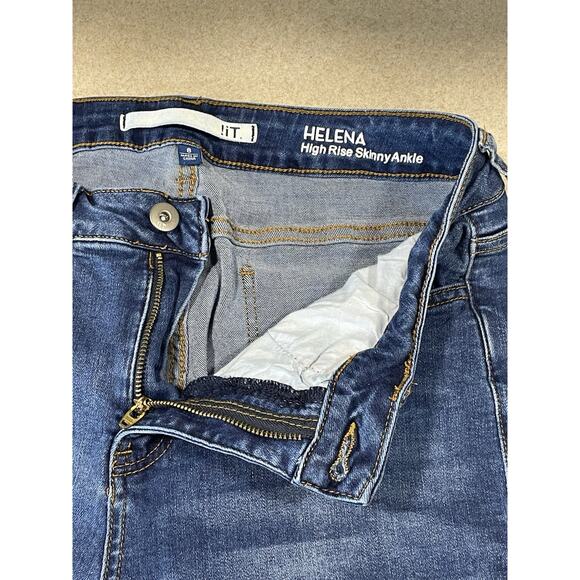 !iT Helena Women's High Rise Skinny Ankle Jeans, Size 8 Blue Wash Distressed - Picture 7 of 14